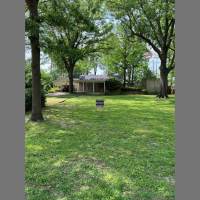 1205 W. Ford 1205 W. Ford